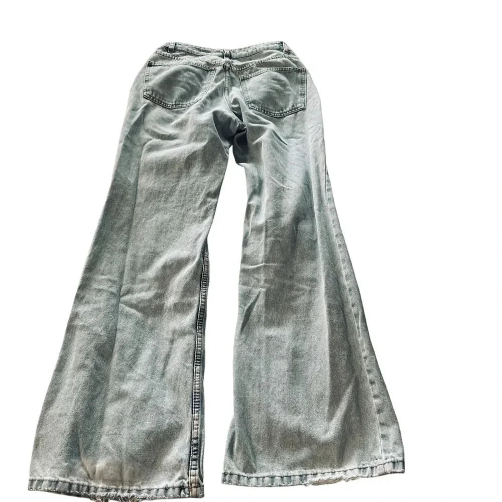 Cotton On women's size 4 light washed baggy distressed jeans - Picture 2 of 8